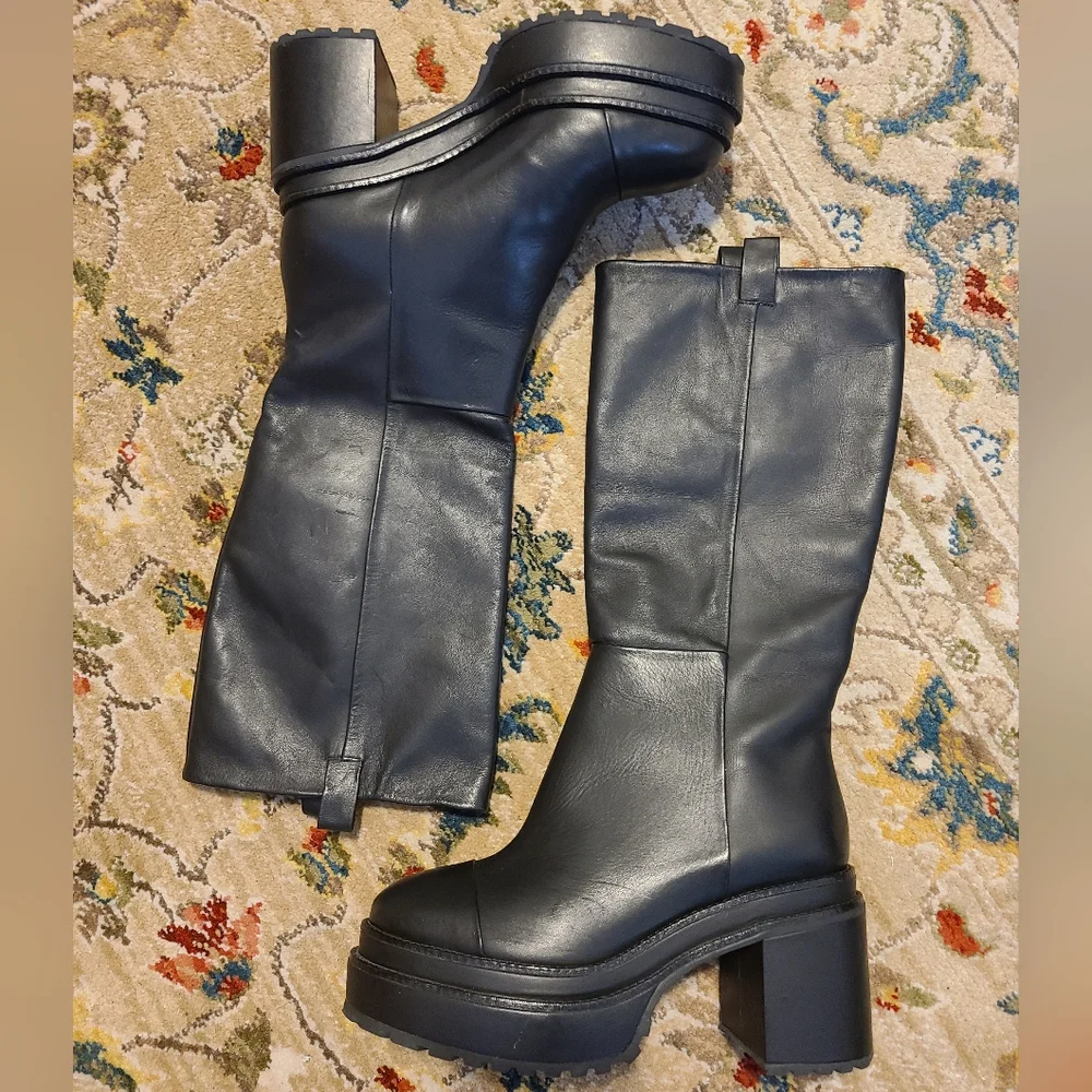 CULT GAIA Hana Block Heel Leather Boots